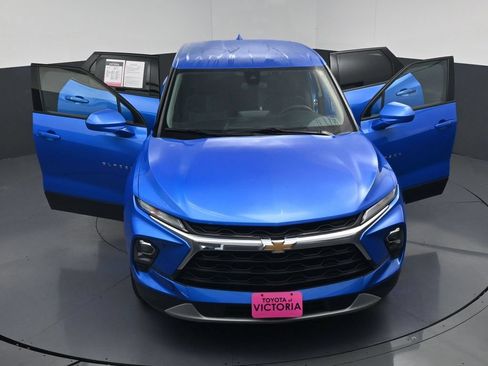 Used 2025 Chevrolet Blazer LT AWD/4WD image 25