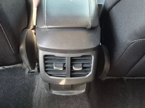 Used 2014 Ford Fusion SE FWD image 26