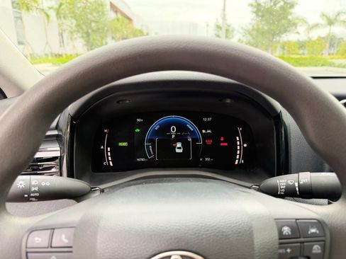 Used 2025 Toyota Camry LE FWD image 24