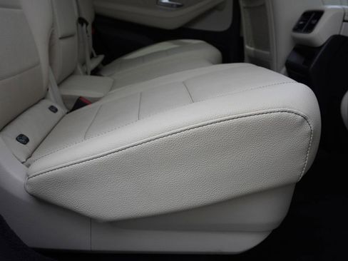 Used 2023 Mercedes-Benz GLE 350 4MATIC image 35