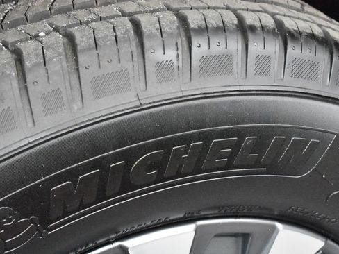 Used 2026 Chevrolet Equinox LT w/ LPO, Floor Liner Package image 32