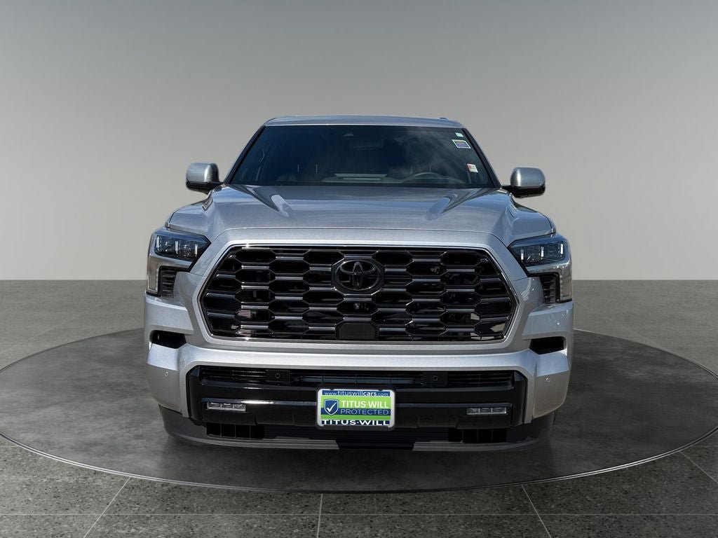Used 2025 Toyota Sequoia Platinum AWD/4WD image 2