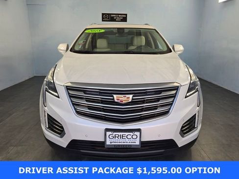Used 2018 Cadillac XT5 Premium Luxury w/ Driver Assist Package image 3