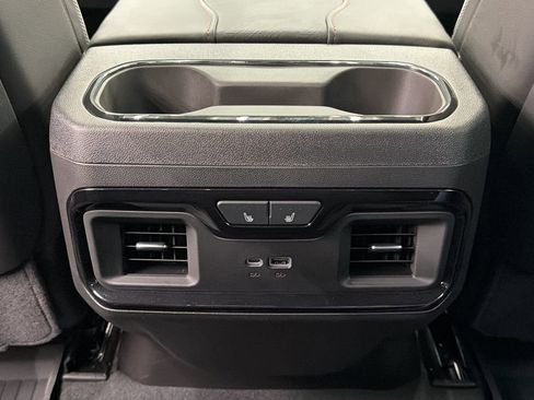 Used 2025 GMC Sierra 1500 AT4X w/ AT4X AEV Edition image 39