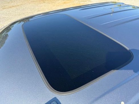 Used 2022 GMC Sierra 1500 Denali w/ Denali Premium Package image 10