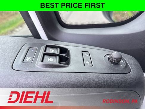 New 2026 RAM ProMaster 1500 w/ Convenience Group image 19