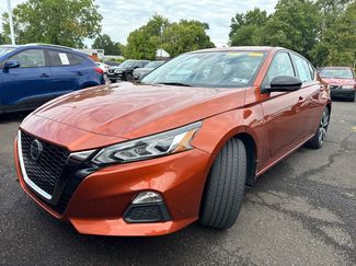 Used 2021 Nissan Altima 2.5 SR w/ SR Premium Package FWD video 1