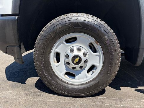 Used 2020 Chevrolet Silverado 2500 W/T w/ WT Fleet Convenience Package AWD/4WD image 15