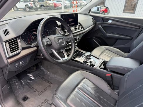 Used 2023 Audi Q5 2.0T Premium w/ Convenience Package AWD/4WD image 11