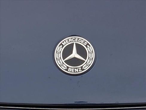 Used 2022 Mercedes-Benz EQS 580 4MATIC Sedan image 22