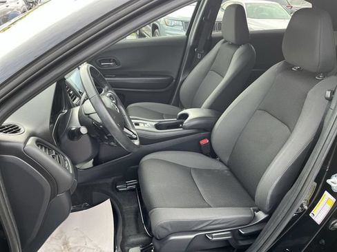 Used 2022 Honda HR-V Sport image 15