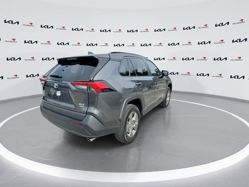Used 2023 Toyota RAV4 XLE AWD/4WD image 8