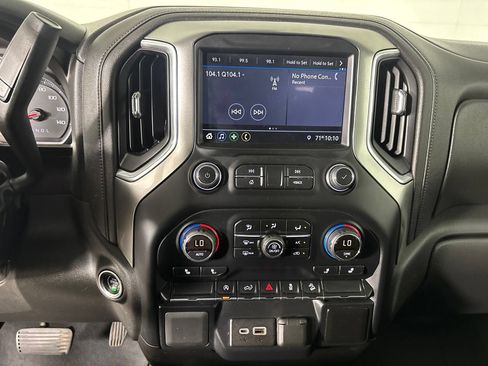 Used 2019 Chevrolet Silverado 1500 RST w/ All-Star Edition AWD/4WD image 14