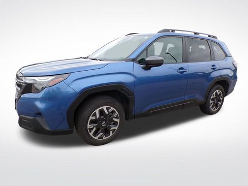 Used 2026 Subaru Forester Premium AWD/4WD image 2