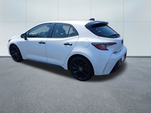 Used 2022 Toyota Corolla SE FWD image 3