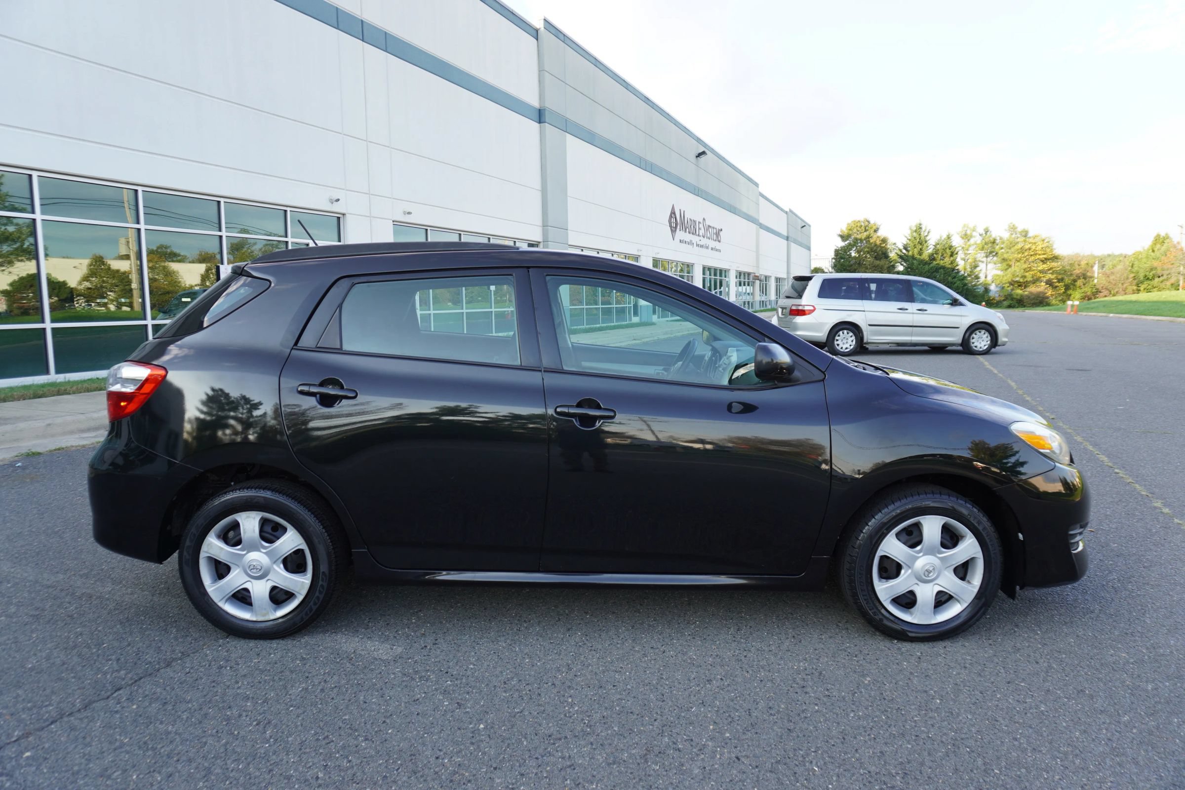 Used 2009 Toyota Matrix S w/ Preferred Accessory Pkg AWD/4WD image 8