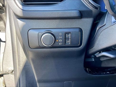 Certified 2025 Ford Escape ST-Line AWD/4WD image 37