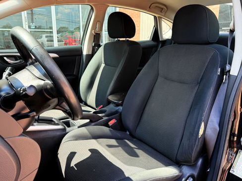 Used 2019 Nissan Sentra S image 17