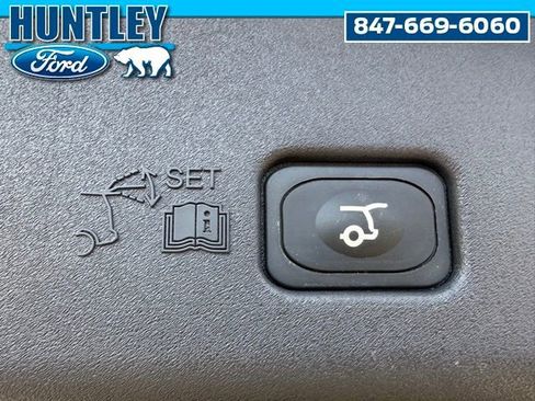 Used 2024 Lincoln Nautilus Reserve AWD/4WD image 12
