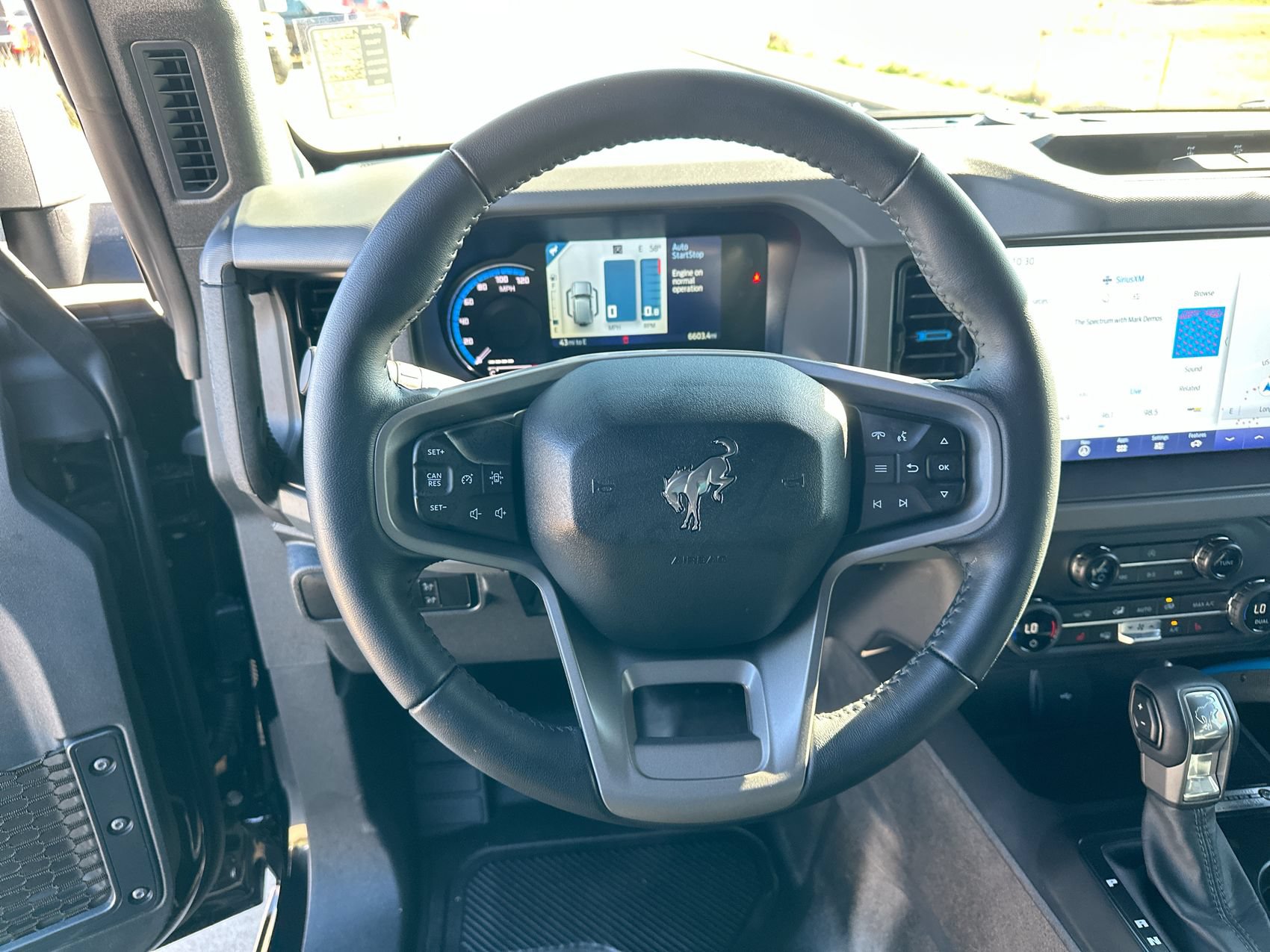 Used 2024 Ford Bronco Black Diamond AWD/4WD image 14