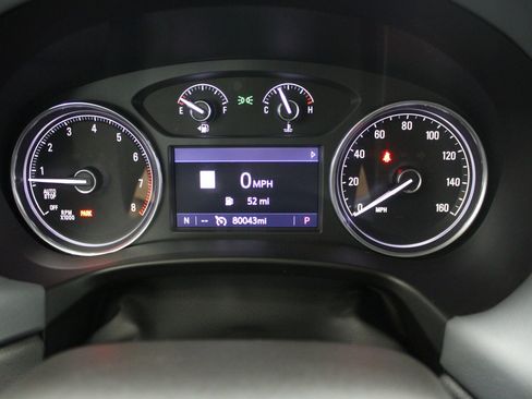 Used 2020 Buick Enclave Essence w/ Sound and Sites Package image 30