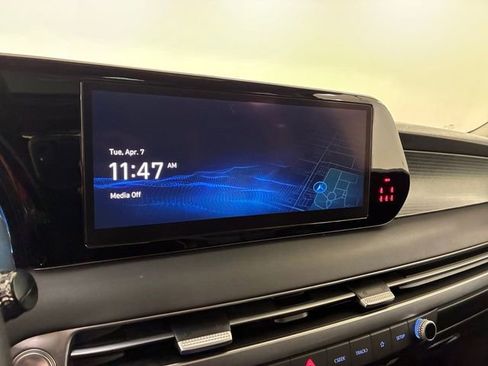 Used 2023 Hyundai Palisade Limited w/ Cargo Package AWD/4WD image 26