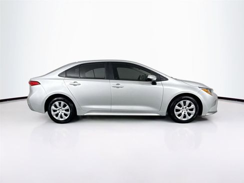 Certified 2023 Toyota Corolla LE FWD image 10