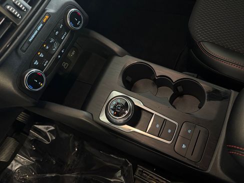 Used 2025 Ford Escape ST-Line image 41