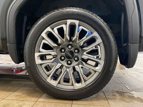 Used 2024 GMC Sierra 1500 Denali Ultimate image 25