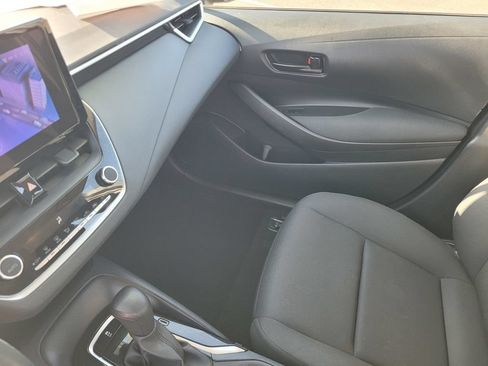 Used 2024 Toyota Corolla LE FWD image 12