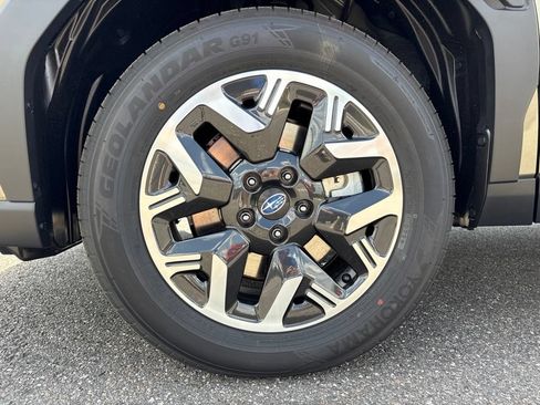 New 2026 Subaru Forester Premium AWD/4WD image 9