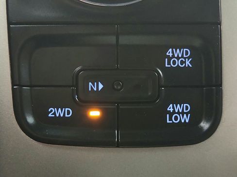 Used 2019 RAM 1500 Classic Warlock image 18