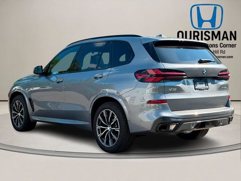 Used 2025 BMW X5 xDrive40i AWD/4WD image 4