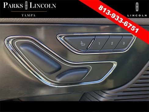 Certified 2022 Lincoln Corsair FWD image 18