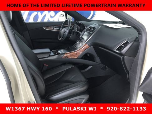 Used 2016 Lincoln MKX Select w/ Select Plus Package image 4