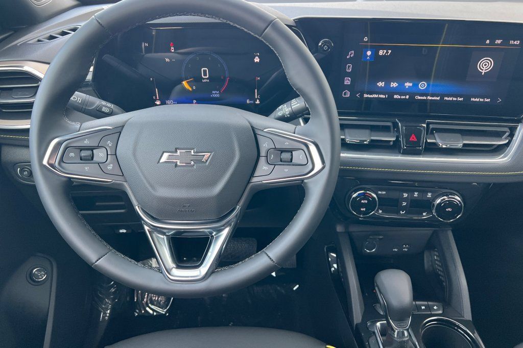 New 2026 Chevrolet TrailBlazer ACTIV w/ Convenience Package FWD image 11