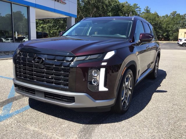 Used 2023 Hyundai Palisade SEL w/ Premium Package FWD image 1