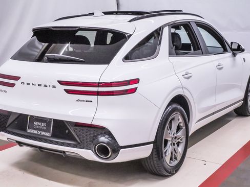 Certified 2025 Genesis GV70 3.5T Sport image 6