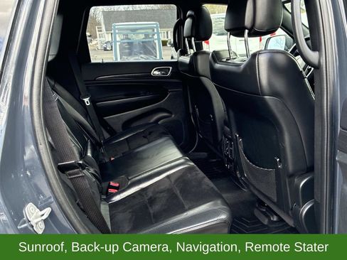 Used 2018 Jeep Grand Cherokee Altitude image 10