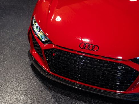 Used 2023 Audi R8 V10 performance AWD/4WD image 17