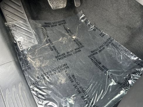 Certified 2025 Toyota Tacoma SR5 image 17