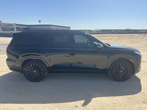 Used 2025 Hyundai Palisade Calligraphy AWD/4WD image 6