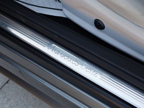 Used 2018 Mercedes-Benz C 300 4MATIC Cabriolet image 23