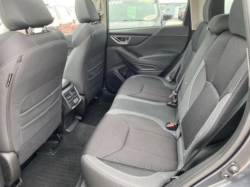 Used 2021 Subaru Forester Premium image 10
