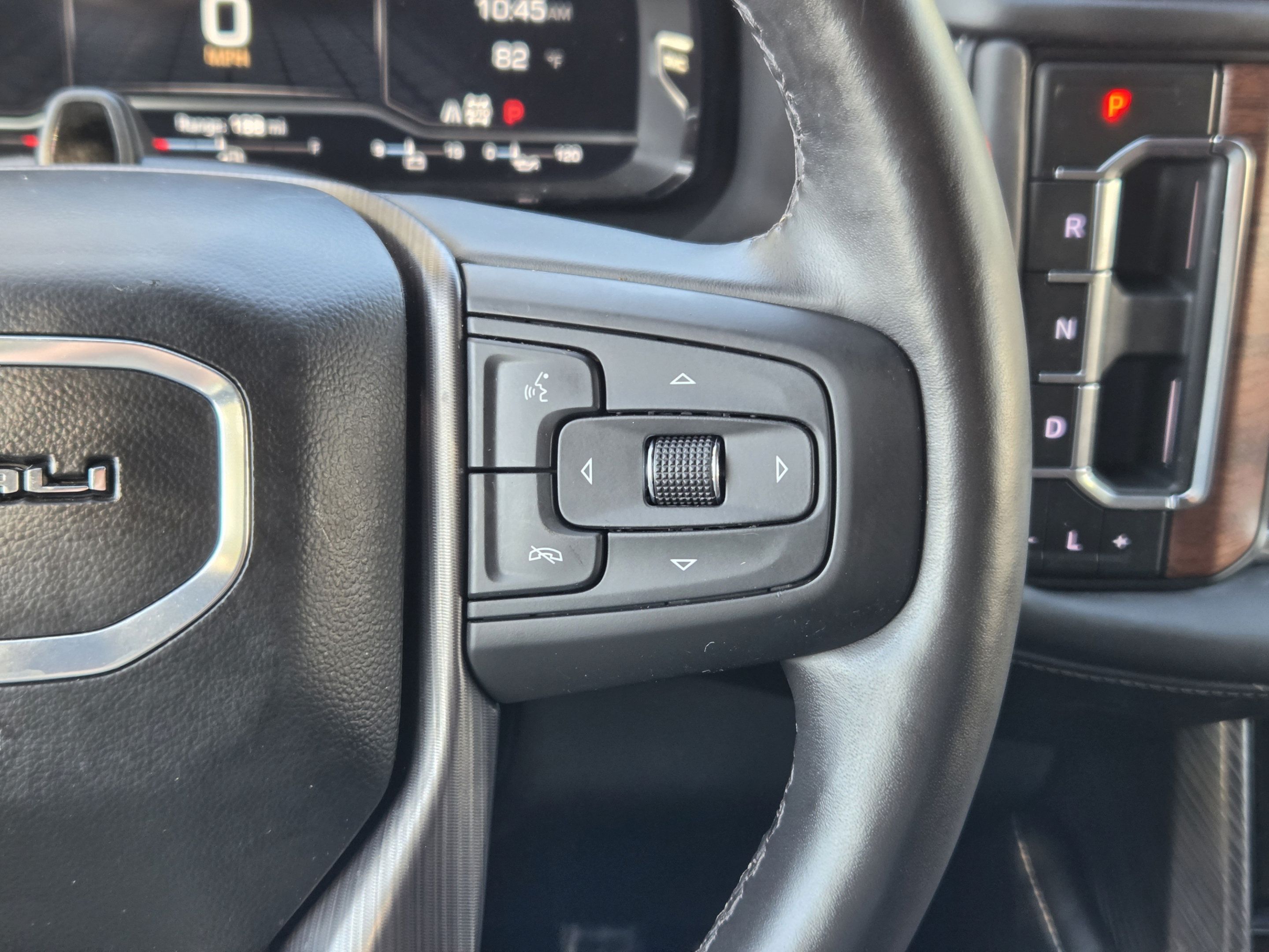 Used 2024 GMC Yukon XL Denali Ultimate AWD/4WD image 23