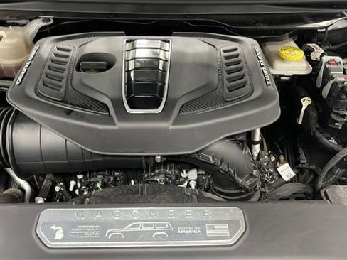 Used 2024 Jeep Grand Wagoneer Series III image 29