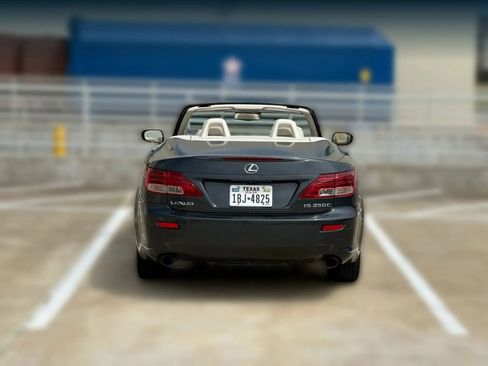 Used 2010 Lexus IS 250C image 7