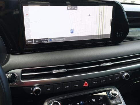 Used 2024 Hyundai Palisade Calligraphy image 29