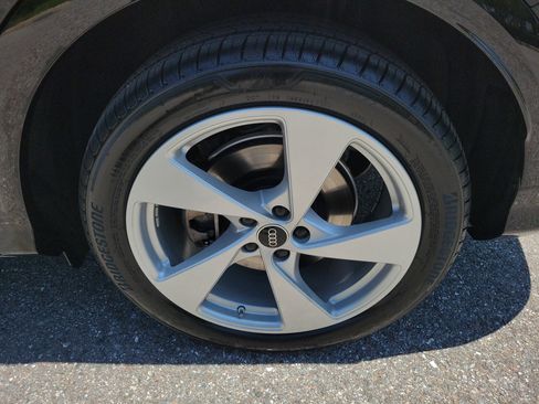 Used 2025 Audi Q5 Prestige AWD/4WD image 30