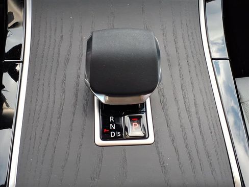 Used 2026 Land Rover Range Rover Evoque S image 13